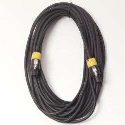 RockCable Speaker Cable - lockable coaxial plug, 2